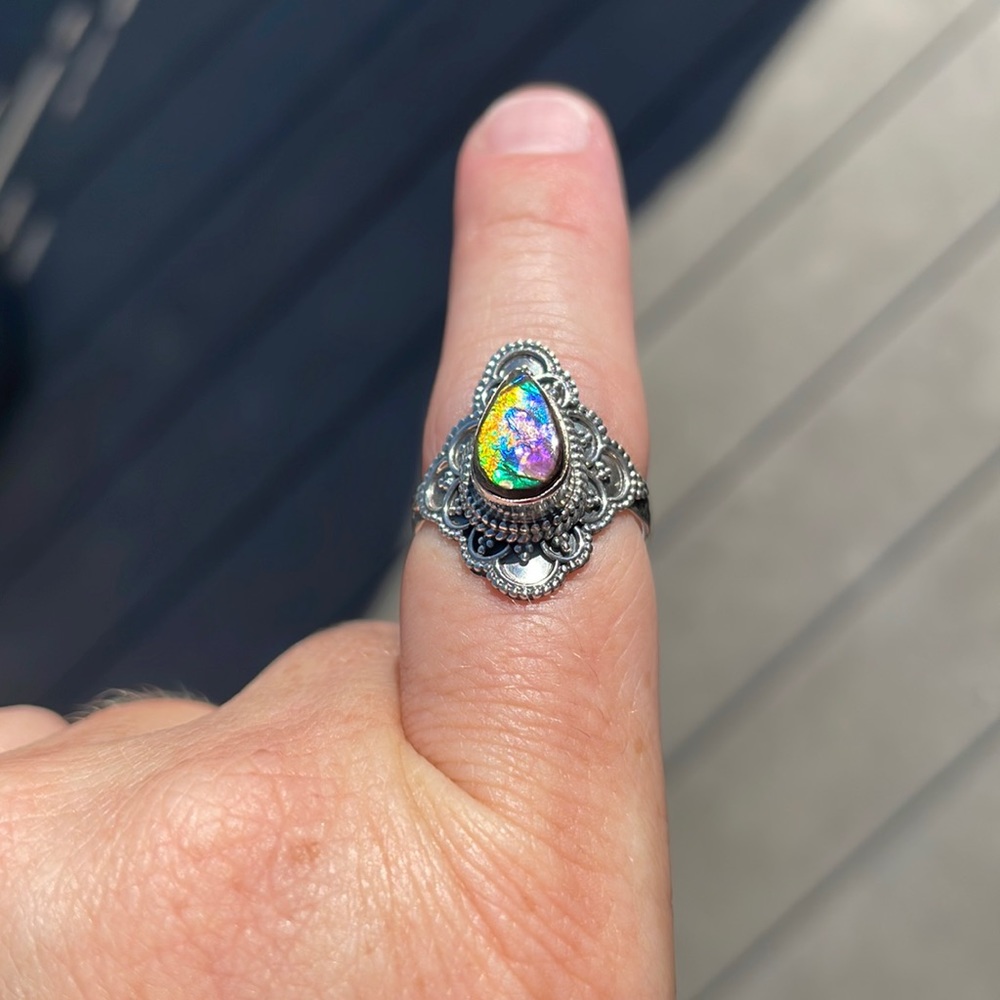 Teardrop Ammolite Ring